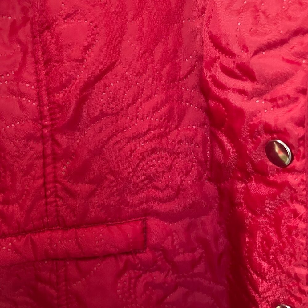 Lightweight Jacket Size Large Red with rose designs - Picture 5 of 5